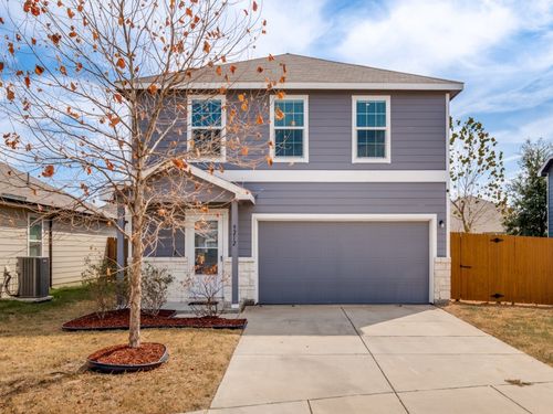 9212 Marilyn Pl, Dallas, TX, 75227-0049 | Card Image