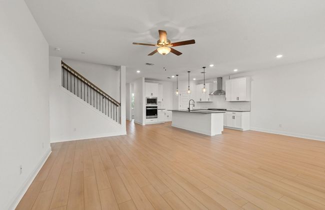 16824 Santiaguillo Trce, House other with 5 bedrooms, 4 bathrooms and 2 parking in Manor TX | Image 11