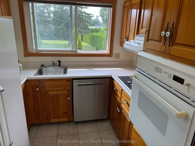 1420 Tiny Beaches Rd N, House other with 6 bedrooms, 4 bathrooms and 5 parking in Tiny ON | Image 9