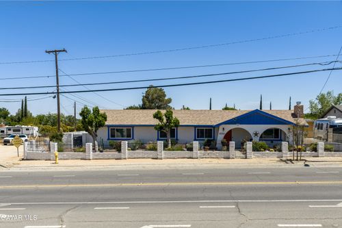 41860 55th St W, Quartz Hill, CA, 93536-3005 | Card Image