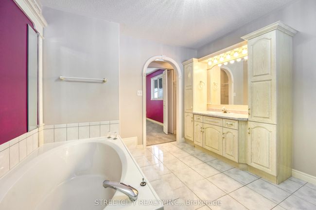 60 D'andrea Trail, House other with 2 bedrooms, 3 bathrooms and 4 parking in Sarnia ON | Image 19