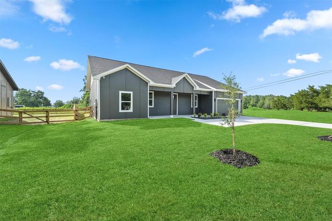 252 Davis Bend Rd, House other with 5 bedrooms, 3 bathrooms and 2 parking in Alvin TX | Image 35