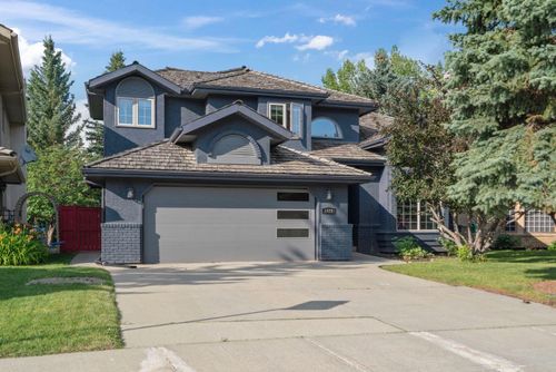 1028 Shawnee Drive Sw, Calgary, AB, T2Y2T9 | Card Image