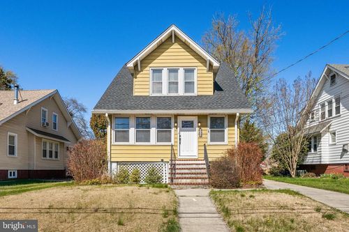 909 Belmont Ave, HADDON TOWNSHIP, NJ, 08108-3220 | Card Image