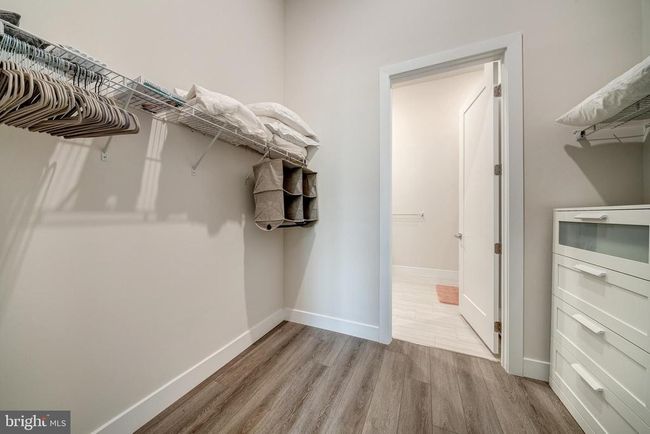 APT-102 - 1761 Old Meadow Rd, Condo with 2 bedrooms, 3 bathrooms and null parking in MCLEAN VA | Image 21
