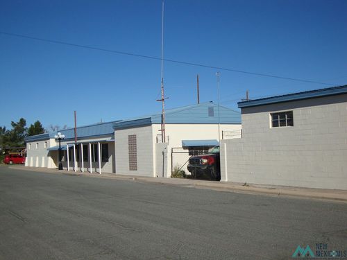 505 E 10th St, Lordsburg, NM, 88045 | Card Image