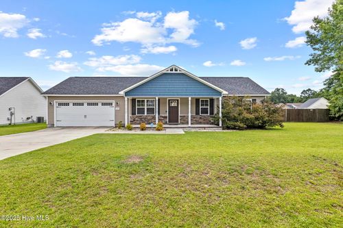 205 Peaceful Ln, Hubert, NC, 28539-5800 | Card Image