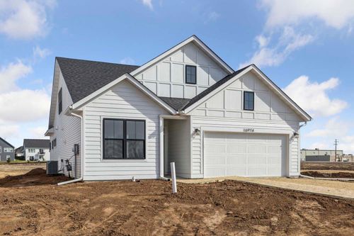 10974 37th St N, Lake Elmo, MN, 55042 | Card Image