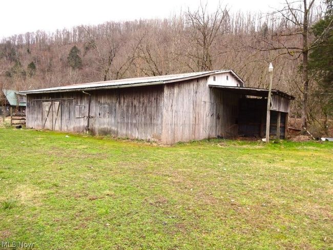 14479 Elk River Rd, House other with 2 bedrooms, 2 bathrooms and null parking in Duck WV | Image 20