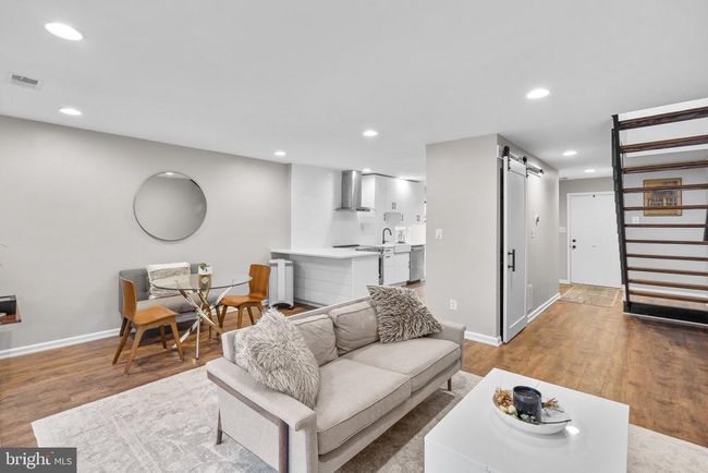 2273 Coppersmith Sq, Townhouse with 3 bedrooms, 3 bathrooms and null parking in RESTON VA | Image 18