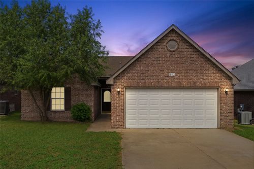 612 N Ross St, Sapulpa, OK, 74066-3137 | Card Image