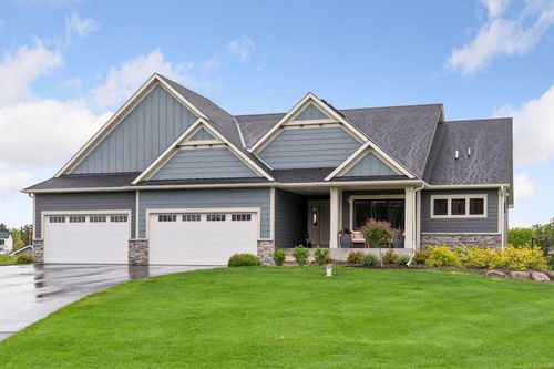 2480 154th Ln Ne, Ham Lake, MN, 55304-5727 | Card Image