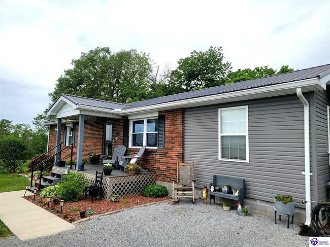 4964 Highway 566, House other with 3 bedrooms, 2 bathrooms and null parking in Magnolia KY | Image 46