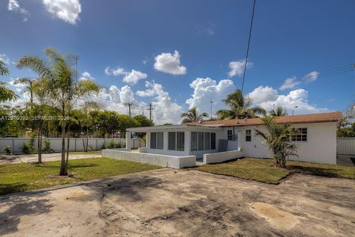 160-160 Nw 199th St, Miami Gardens, FL, 33169-2919 | Card Image