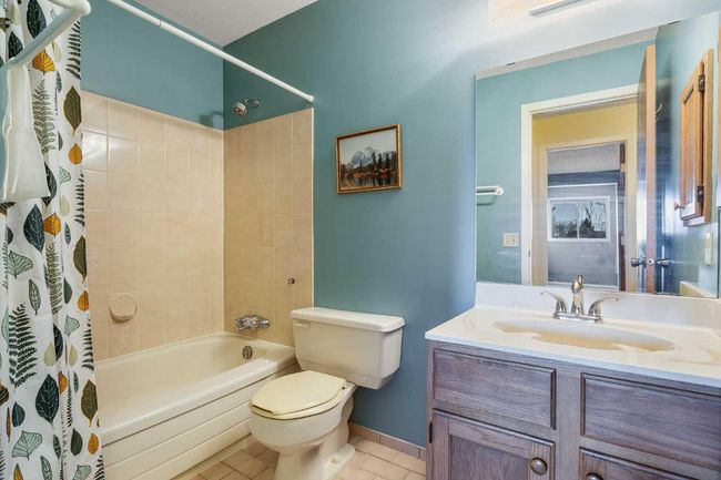 24 Rivervalley Crescent Se, House other with 3 bedrooms, 3 bathrooms and 2 parking in Calgary AB | Image 23