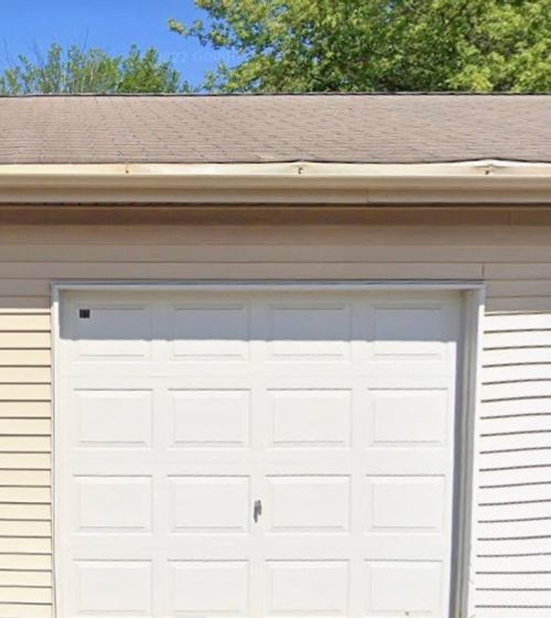 g12-501 Carlysle Dr, Clarendon Hills, IL, 60514-1662 | Card Image
