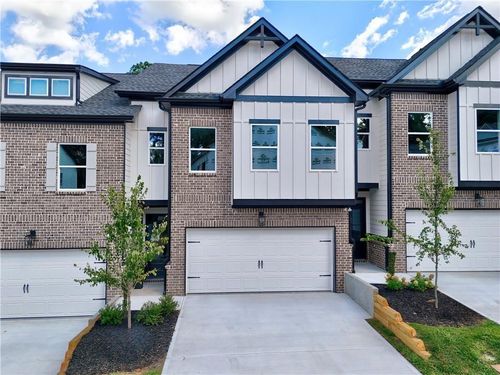 5724 Urban Village Way, Tucker, GA, 30084-3784 | Card Image