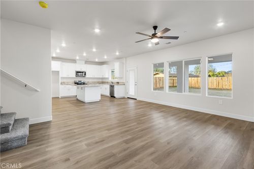 2955 Capella, Merced, CA, 95341 | Card Image