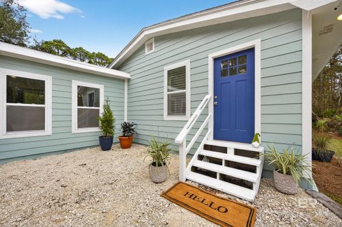 14280 Gant Ave, Pensacola, FL, 32507-8521 | Card Image