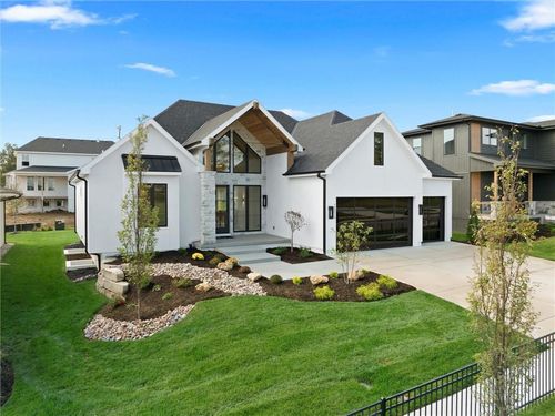 12315 W 183rd St, Overland Park, KS, 66013-9592 | Card Image