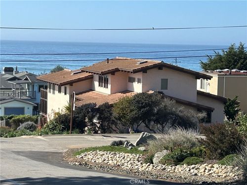 395 Drake St, Cambria, CA, 93428-4433 | Card Image