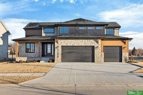 21828 Grover St, Elkhorn, NE, 68022 | Card Image