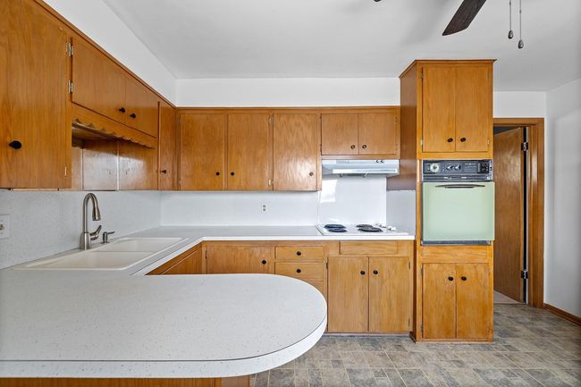 2 - 520 Park Island Rd, Home with 3 bedrooms, 2 bathrooms and null parking in CENTER CITY MN | Image 11