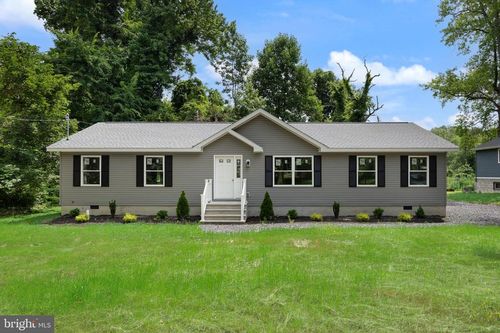 47 Highland Ave, CLEMENTON, NJ, 08021-4405 | Card Image