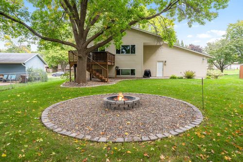 7476 Jeffery Ln S, Cottage Grove, MN, 55016-2283 | Card Image