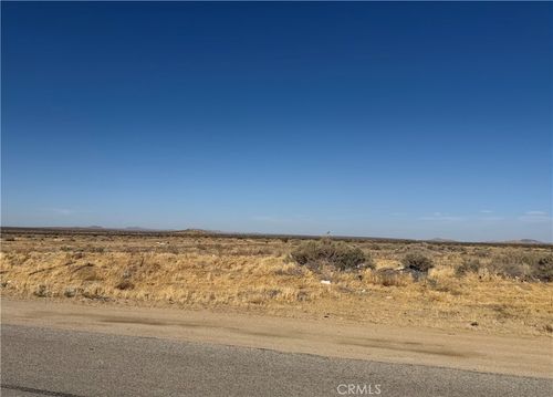 182 E Avenue N6, Palmdale, CA, 93591 | Card Image