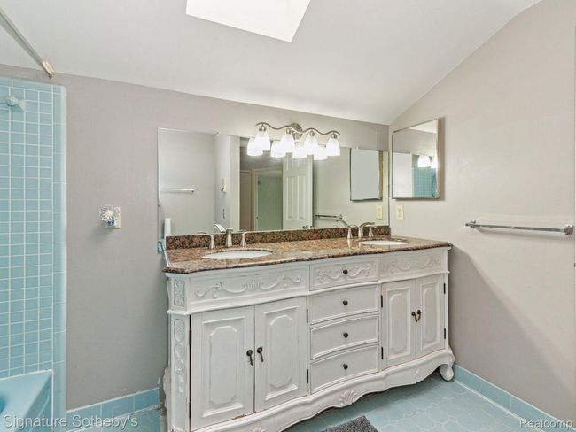 1821 Argosy Ct, House other with 4 bedrooms, 4 bathrooms and null parking in Bloomfield Township MI | Image 17
