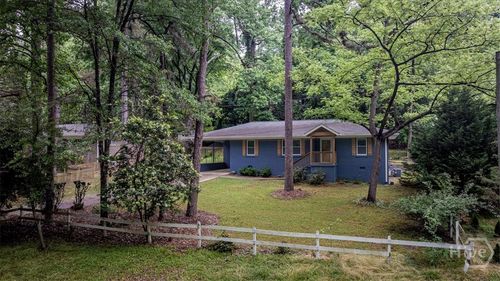 235 Riverside Dr, Athens, GA, 30606-3409 | Card Image