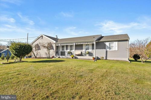 151 Walnford Rd, ALLENTOWN, NJ, 08501-1920 | Card Image