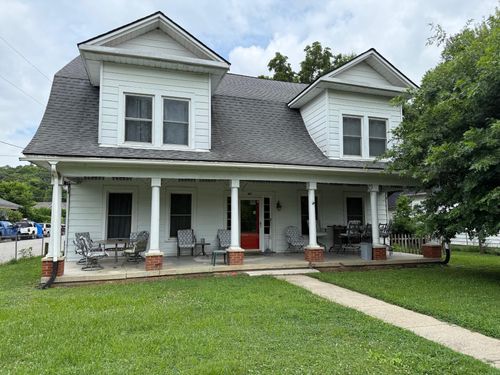 702 Kentucky Ave, Frankfort, KY, 40601-1161 | Card Image