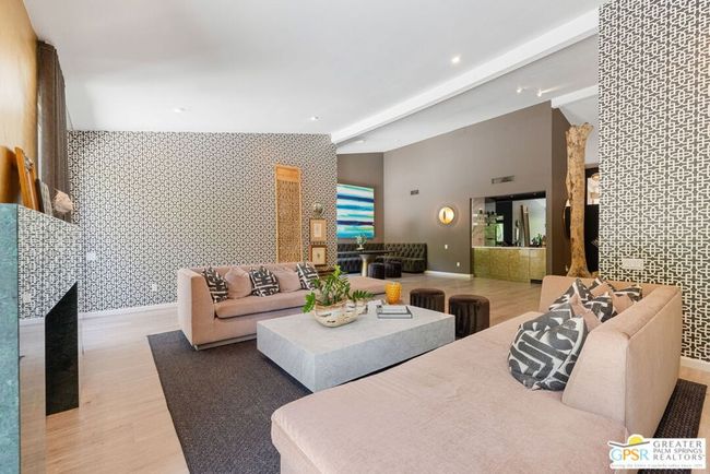3708 E Bogert Trl, Condo with 2 bedrooms, 3 bathrooms and 2 parking in Palm Springs CA | Image 26