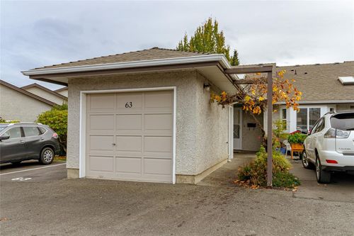 63-2070 Amelia Ave, Sidney, BC, V8L4X6 | Card Image