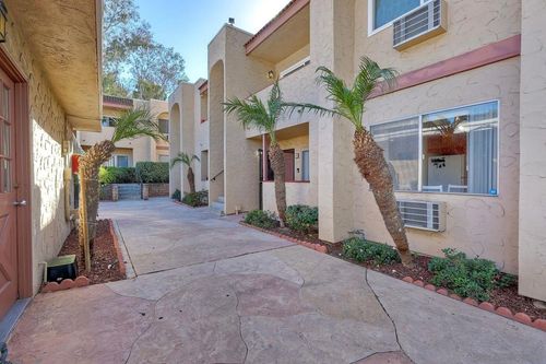 unit-41-3557 Kenora Dr, Spring Valley, CA, 91977-2923 | Card Image