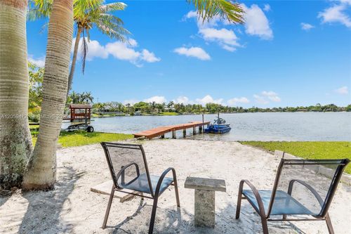 9350 Sw 48th St, Miami, FL, 33165-5818 | Card Image