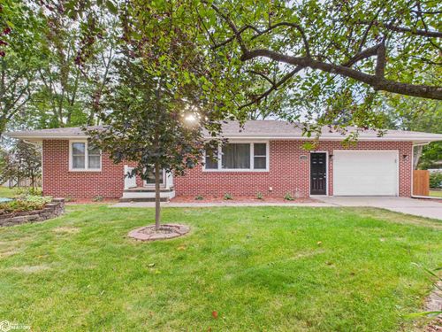 235 S Chestnut St, Fremont, IA, 52561-7703 | Card Image
