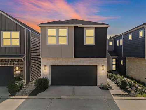 3112 Flower Market Ln, Houston, TX, 77080-1557 | Card Image
