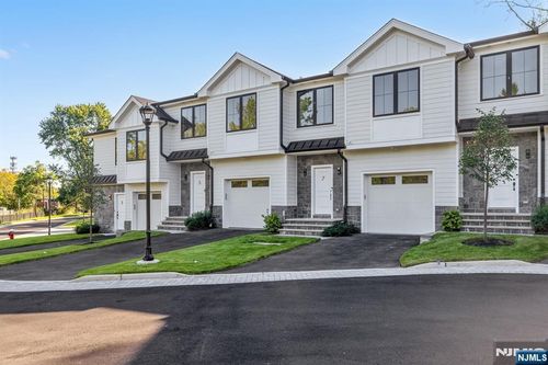 23 Fey Pl, Oradell, NJ, 07649 | Card Image