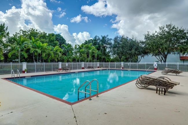 3513 Nw 29 Th Ct, Townhouse with 2 bedrooms, 3 bathrooms and null parking in Lauderdale Lakes FL | Image 25
