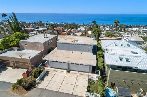 2212 Edinburg Ave, Cardiff by the Sea, CA, 92007-1619 | Card Image