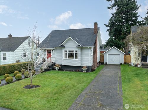 3717 Wetmore Ave, Everett, WA, 98201-4932 | Card Image