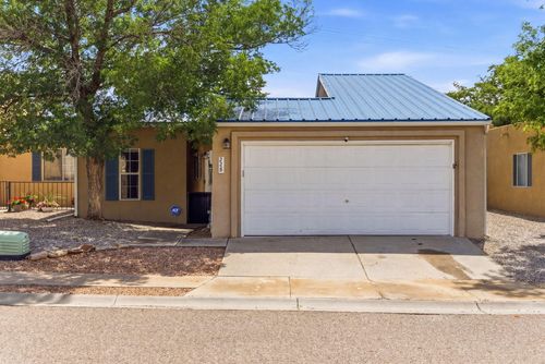 228 Hendren Ln Ne, Albuquerque, NM, 87123-5543 | Card Image