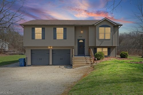 1719 Wilson Rd, Akron, OH, 44312-4925 | Card Image