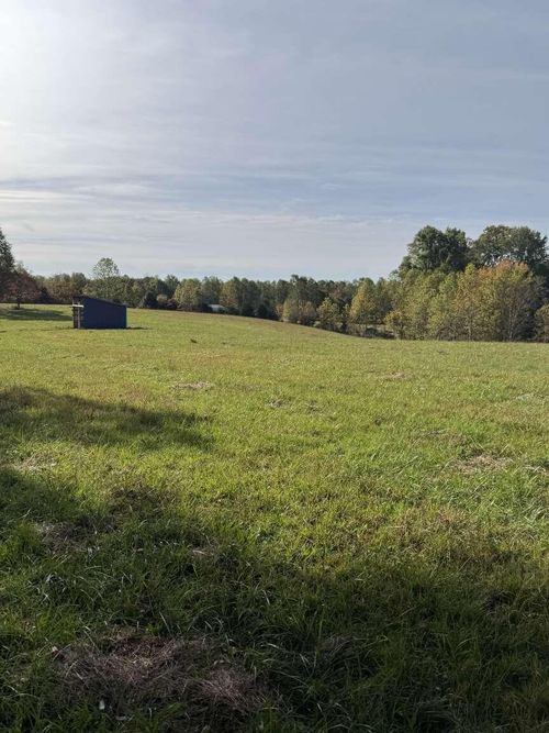 618 Button Knob Rd, Liberty, KY, 42539-7106 | Card Image