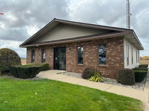 63030 Constantine Rd, Constantine, MI, 49042-8721 | Card Image