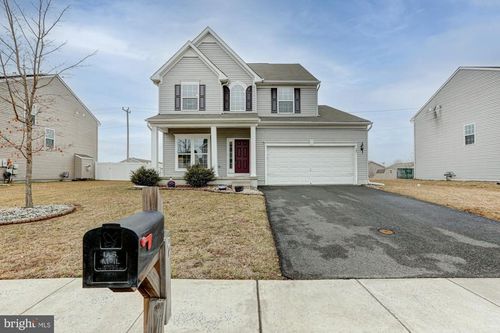 185 Climbing Vine Ave, SMYRNA, DE, 19977-3947 | Card Image