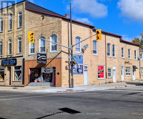 110 Main St N, Mount Forest, ON, N0G2L2 | Card Image